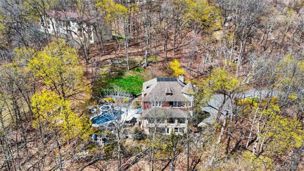 65 Rockledge Drive, Suffern, NY 10901 - Photo 44 of 48