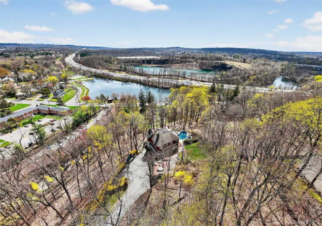 65 Rockledge Drive, Suffern, NY 10901 - Photo 45 of 48