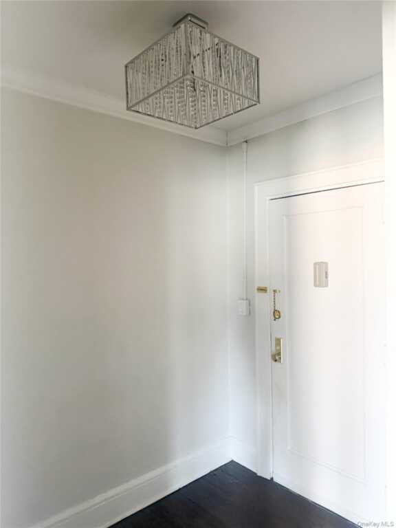 16 Minerva Place, Unit #1C, White Plains, NY 10601 - Photo 8 of 8