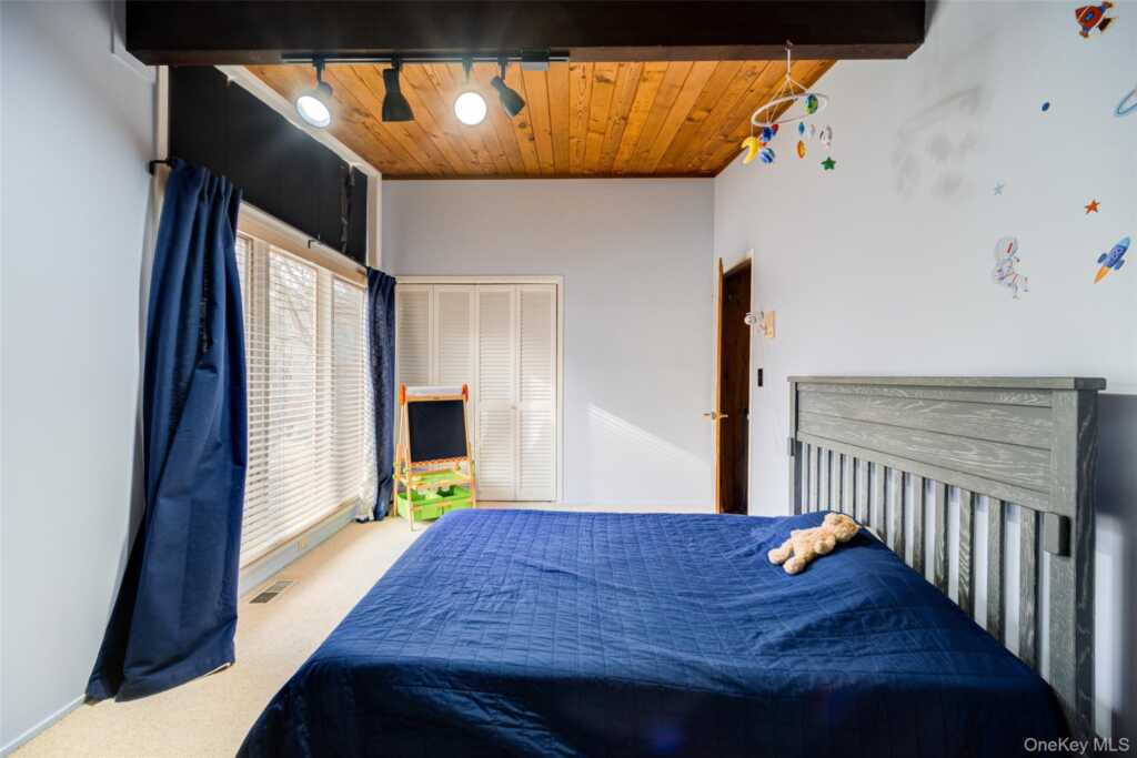 24 Spook Rock Road, Suffern, NY 10901 - Photo 15 of 33