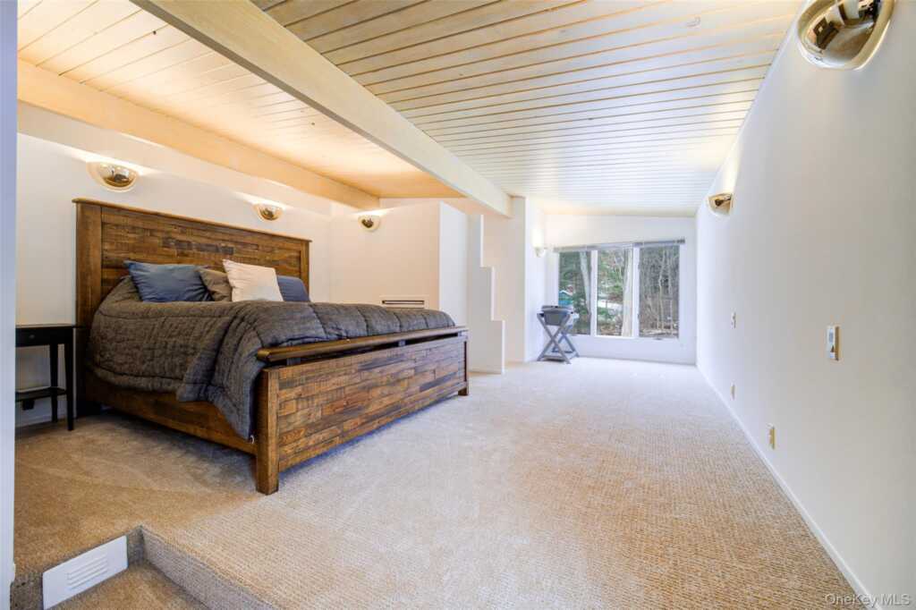 24 Spook Rock Road, Suffern, NY 10901 - Photo 17 of 33