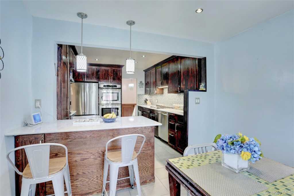 1 Forest Glen Court, Suffern, NY 10901 - Photo 15 of 46