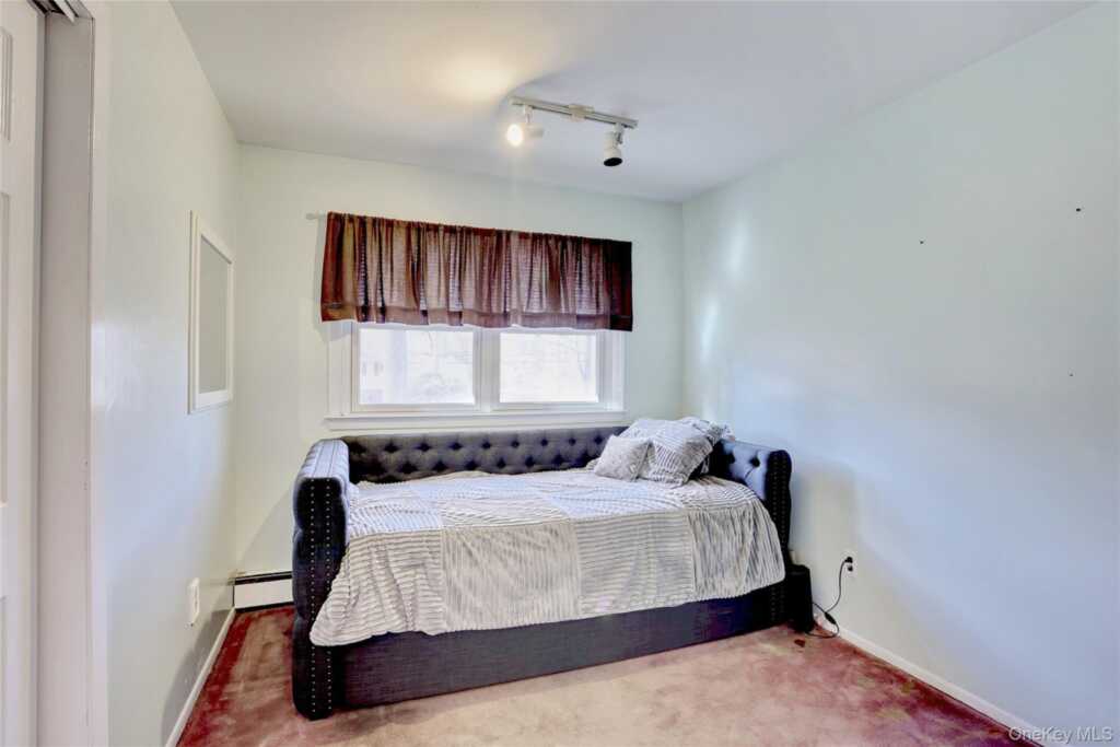 1 Forest Glen Court, Suffern, NY 10901 - Photo 25 of 46