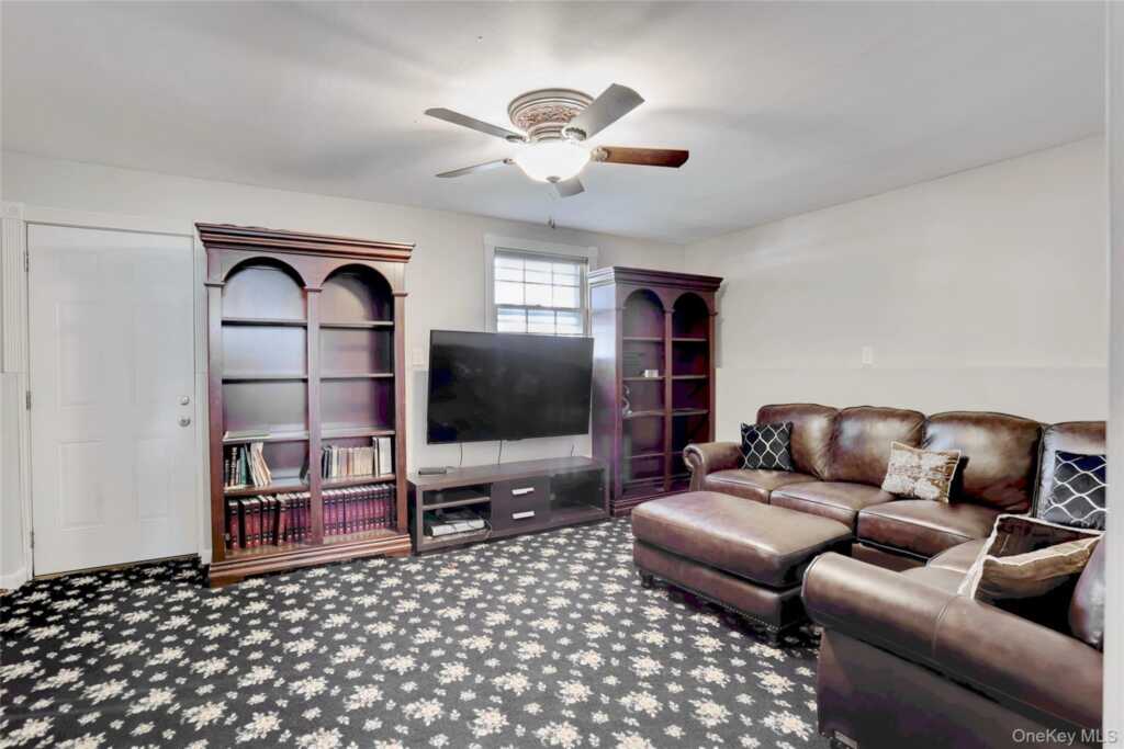 1 Forest Glen Court, Suffern, NY 10901 - Photo 28 of 46