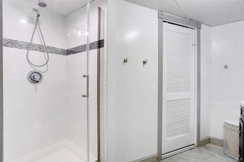 1 Forest Glen Court, Suffern, NY 10901 - Photo 30 of 46