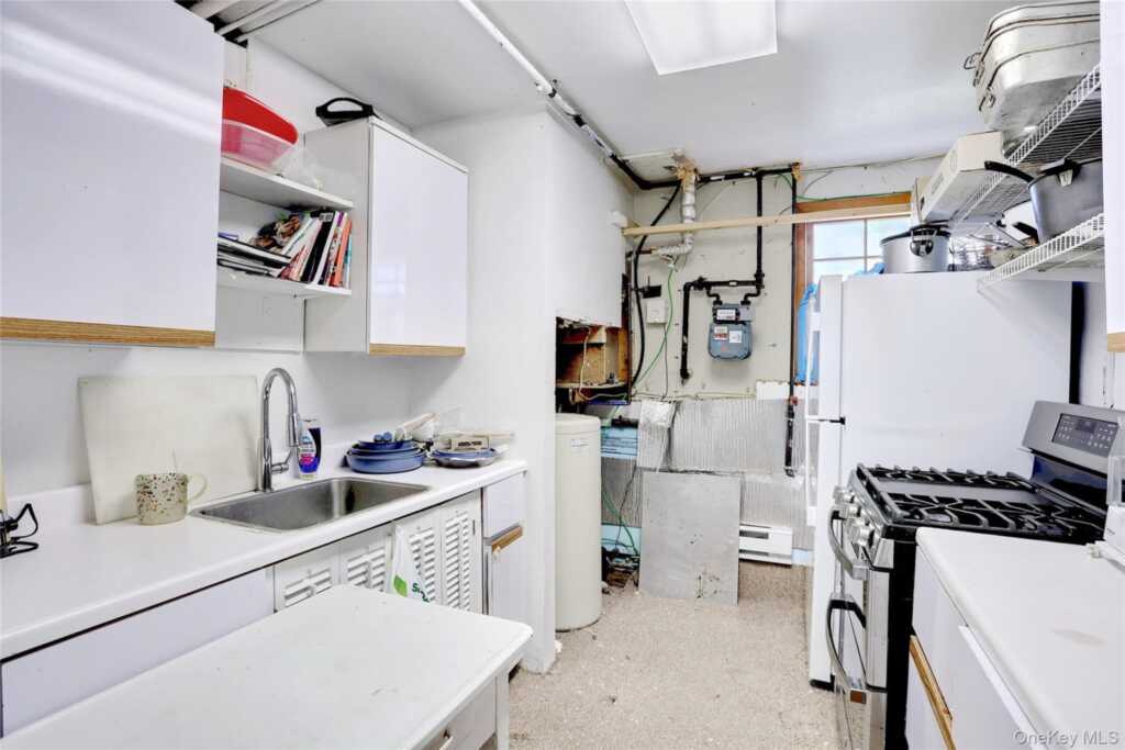 1 Forest Glen Court, Suffern, NY 10901 - Photo 33 of 46