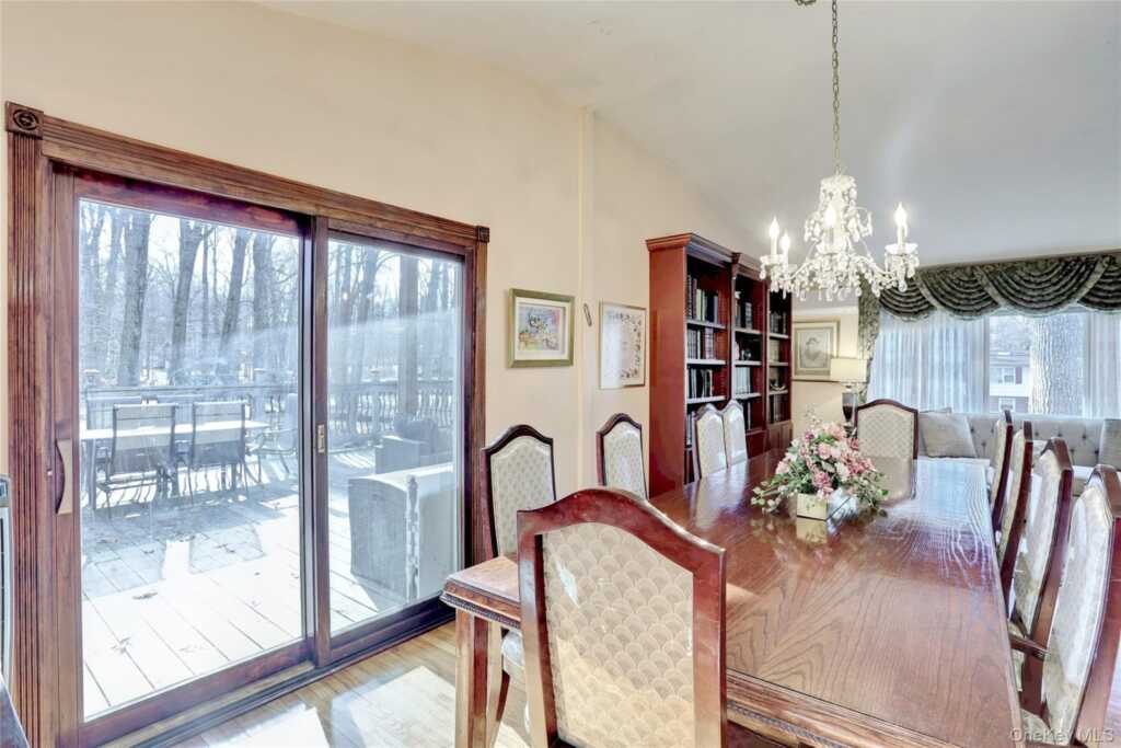 1 Forest Glen Court, Suffern, NY 10901 - Photo 9 of 46