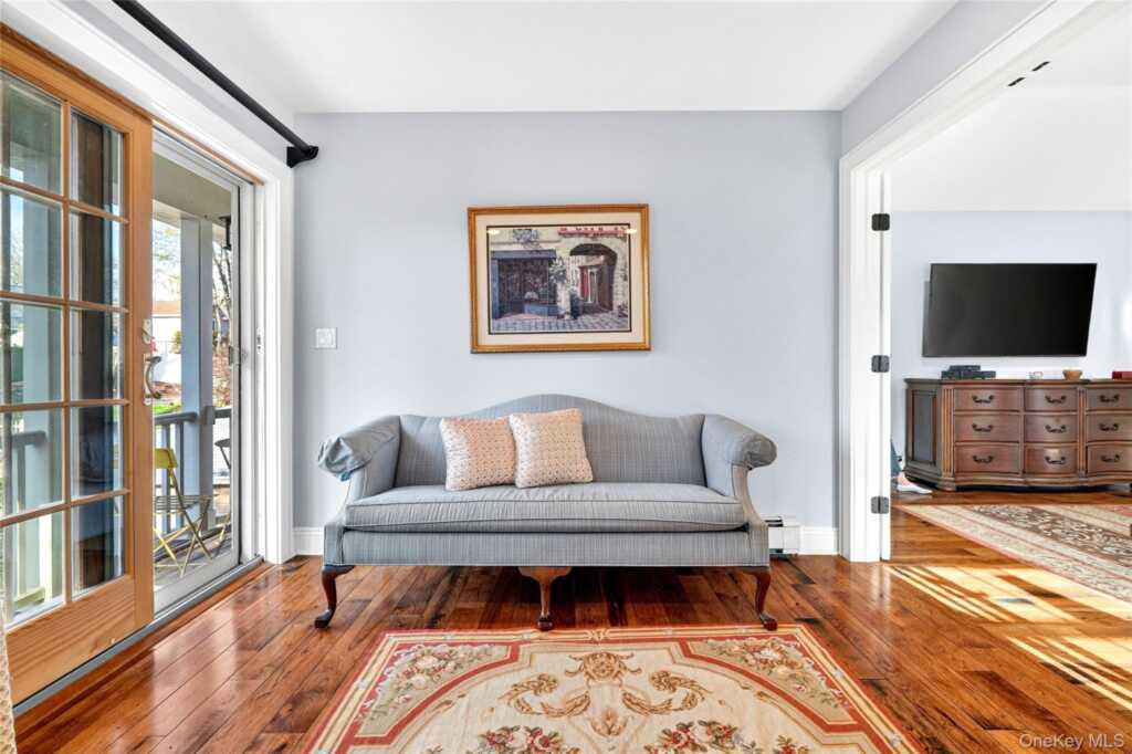 77 Hunt Avenue, Pearl River, NY 10965 - Photo 26 of 50