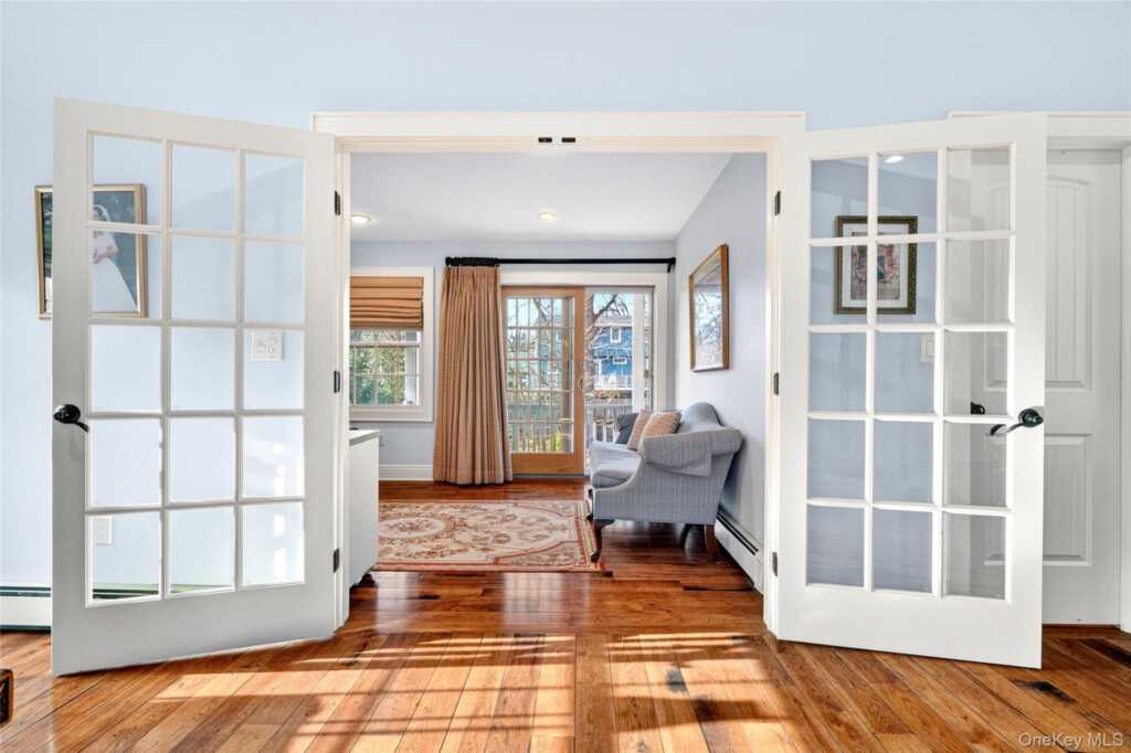 77 Hunt Avenue, Pearl River, NY 10965 - Photo 27 of 50