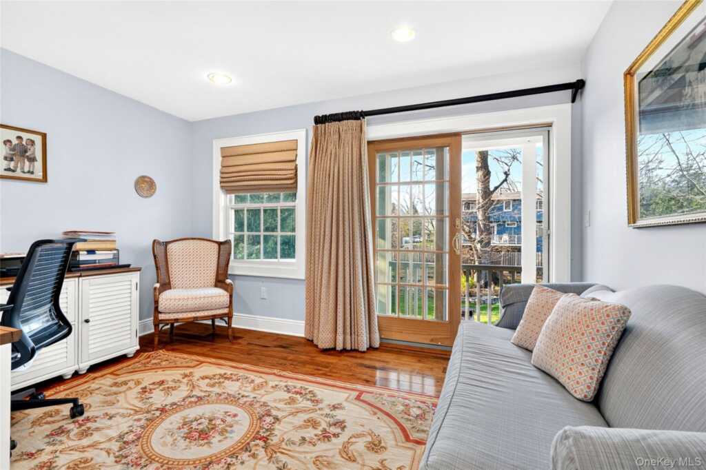 77 Hunt Avenue, Pearl River, NY 10965 - Photo 28 of 50