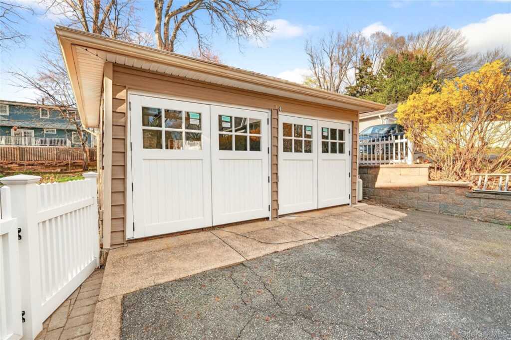 77 Hunt Avenue, Pearl River, NY 10965 - Photo 49 of 50