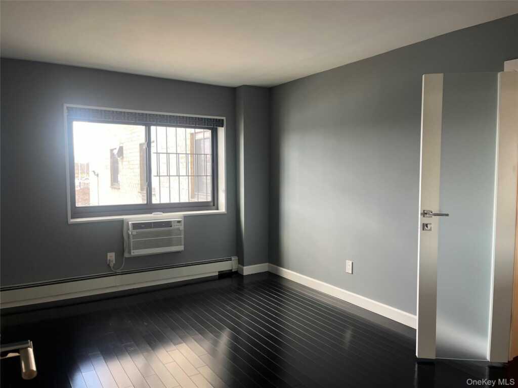 666 Pelham Road, Unit #3A, New Rochelle, NY 10805 - Photo 19 of 26