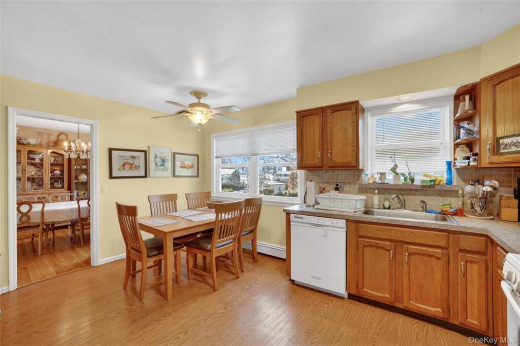 276 5th Avenue, New Rochelle, NY 10801 - Photo 14 of 40