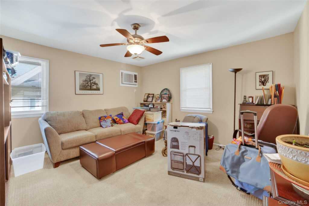 276 5th Avenue, New Rochelle, NY 10801 - Photo 20 of 40