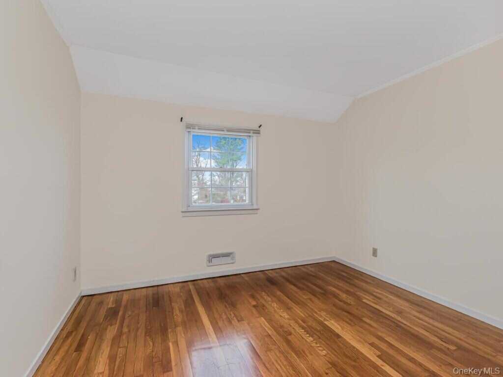 42 Tower Hill Drive, Rye, NY 10573 - Photo 31 of 41