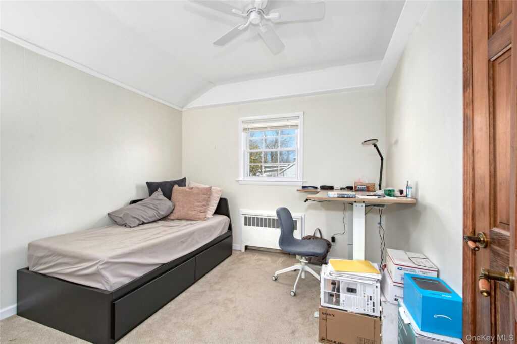 22 Ridgeland Terrace, Rye, NY 10580 - Photo 12 of 19