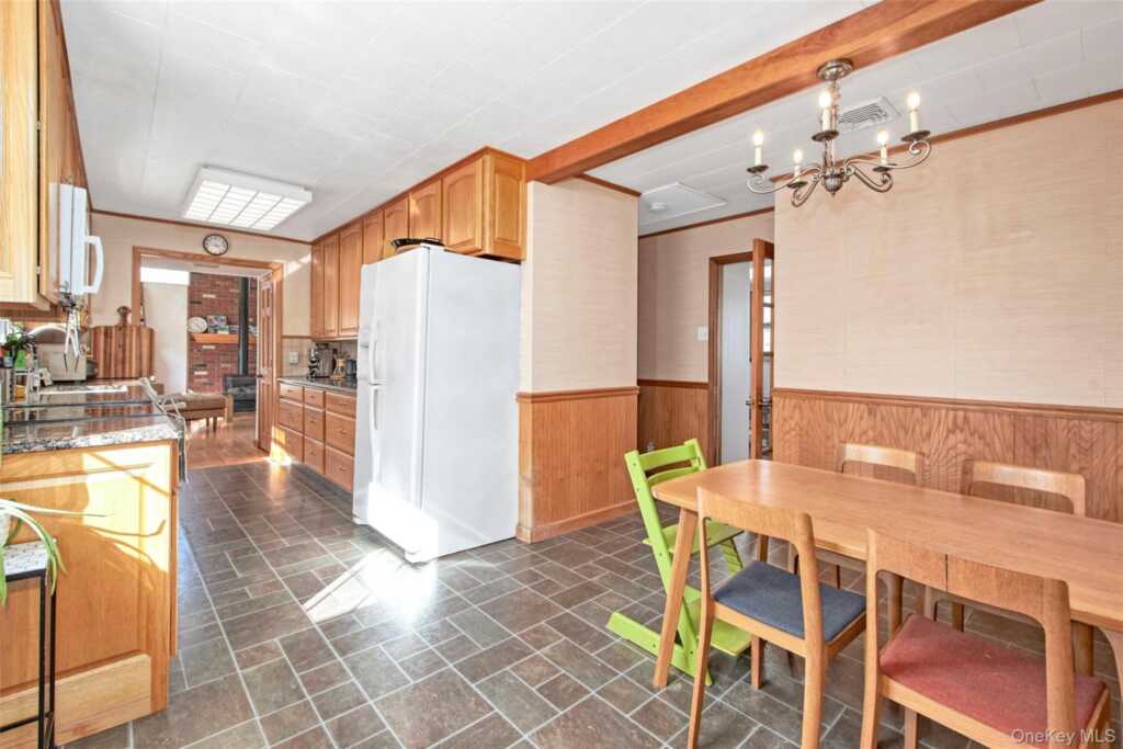 22 Ridgeland Terrace, Rye, NY 10580 - Photo 15 of 19