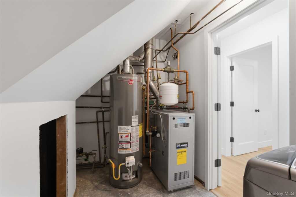 400 Old Route 304, New City, NY 10956 - Photo 46 of 50