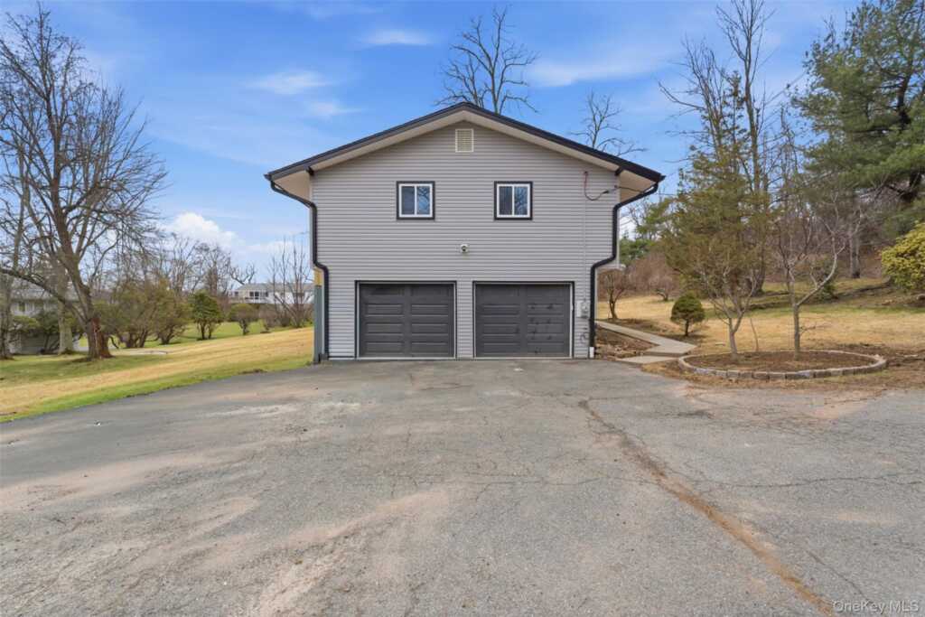 400 Old Route 304, New City, NY 10956 - Photo 5 of 50