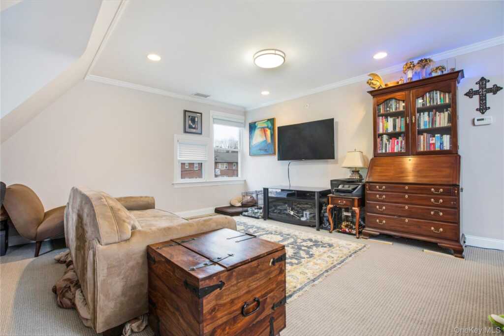 199 Purchase Street, Unit #2, Rye, NY 10580 - Photo 4 of 14