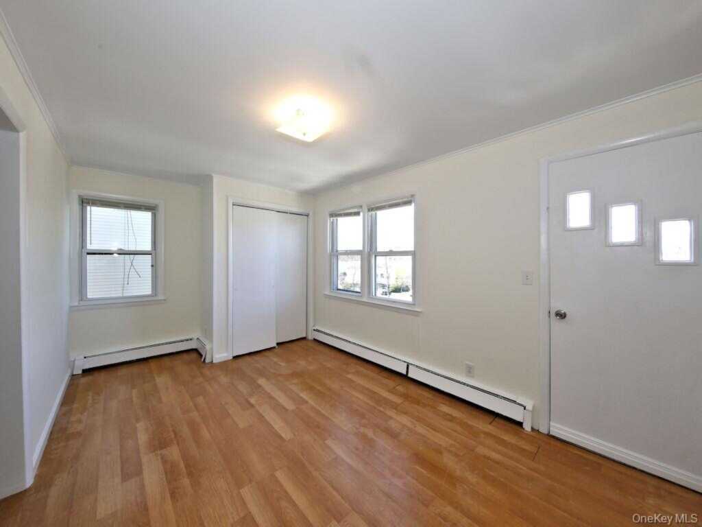 36 Sands Street, Rye, NY 10573 - Photo 7 of 8