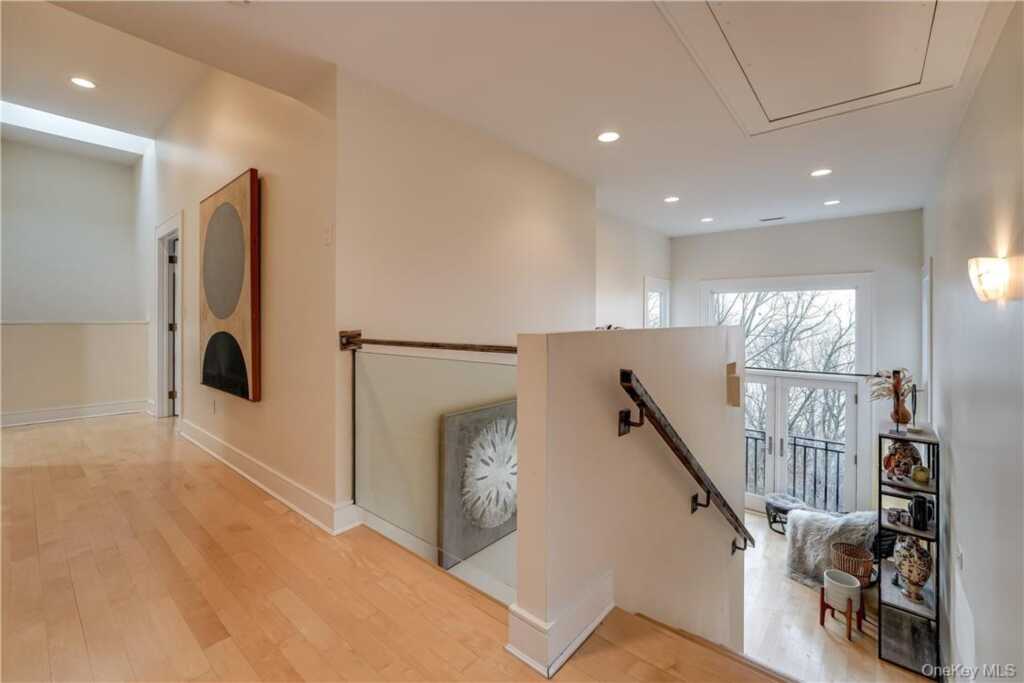 910 Route 9w, Nyack, NY 10960 - Photo 25 of 36