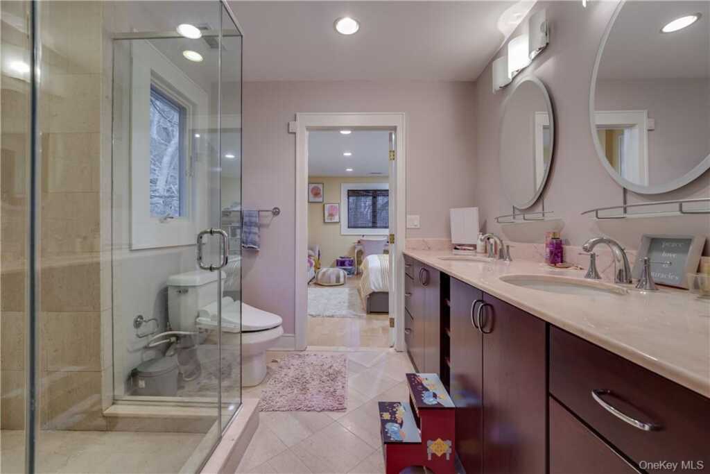 910 Route 9w, Nyack, NY 10960 - Photo 33 of 36