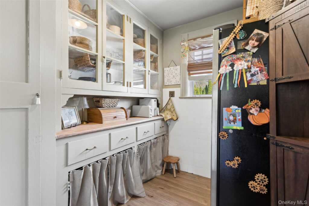 229 N Regent Street, Rye, NY 10573 - Photo 15 of 44