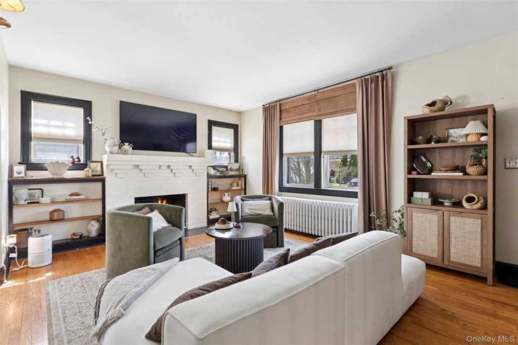 229 N Regent Street, Rye, NY 10573 - Photo 6 of 44