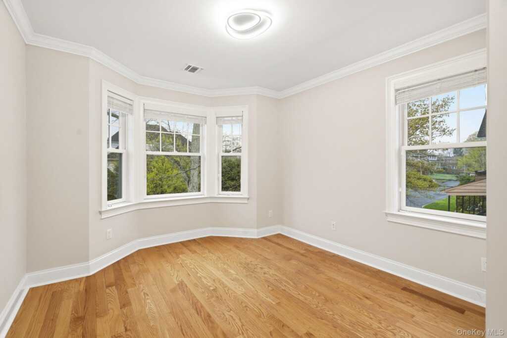228 Central Avenue, Rye, NY 10580 - Photo 16 of 27