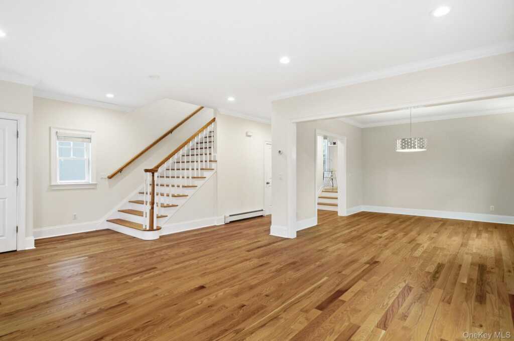 228 Central Avenue, Rye, NY 10580 - Photo 4 of 27