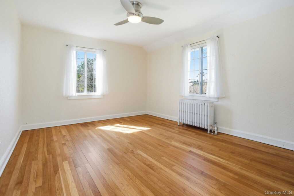5 Seymour Place, White Plains, NY 10605 - Photo 23 of 33