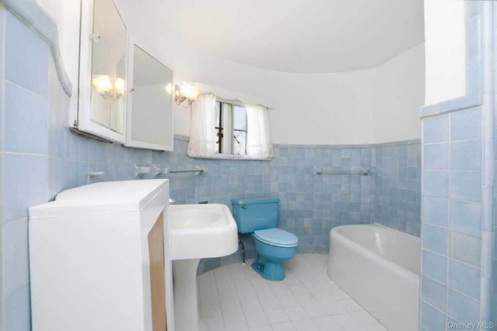 5 Seymour Place, White Plains, NY 10605 - Photo 27 of 33
