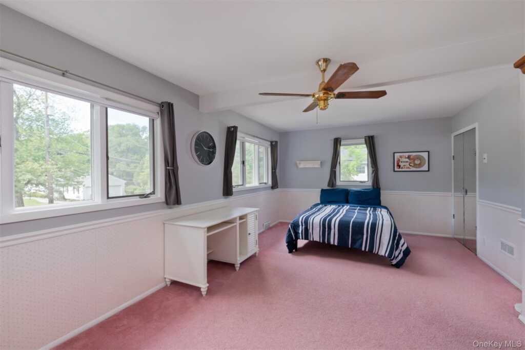 16 Van Orden Avenue, Suffern, NY 10901 - Photo 11 of 30