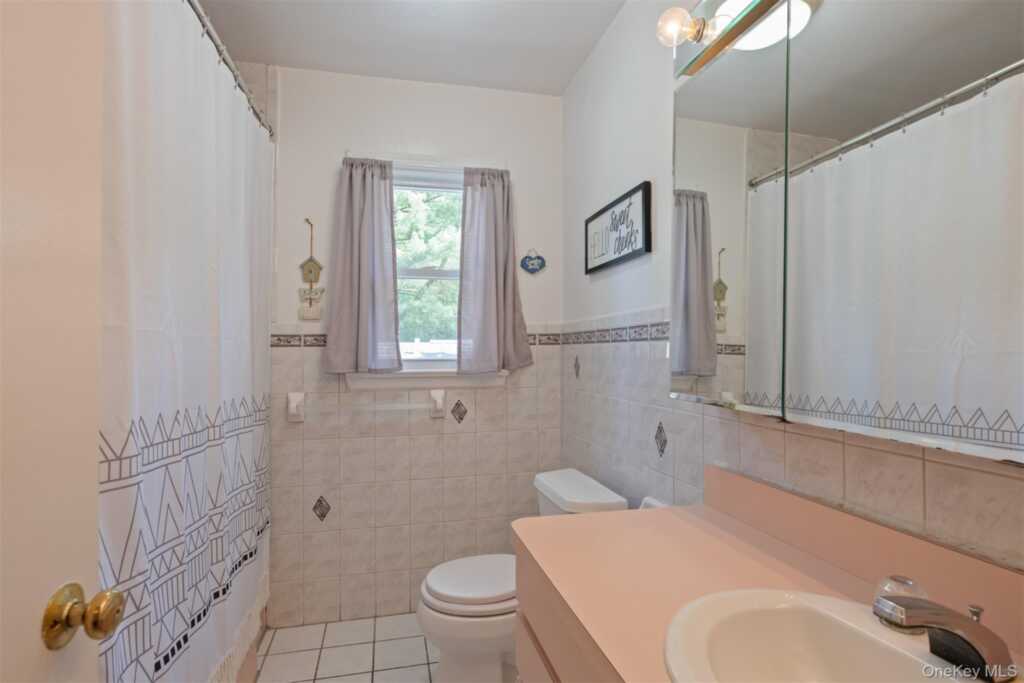 16 Van Orden Avenue, Suffern, NY 10901 - Photo 13 of 30