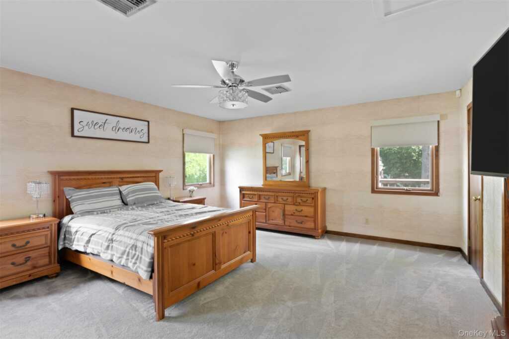 16 Van Orden Avenue, Suffern, NY 10901 - Photo 19 of 30