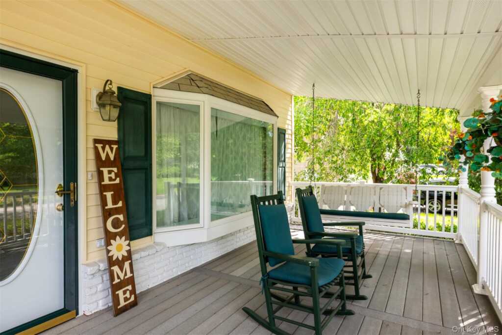 16 Van Orden Avenue, Suffern, NY 10901 - Photo 3 of 30