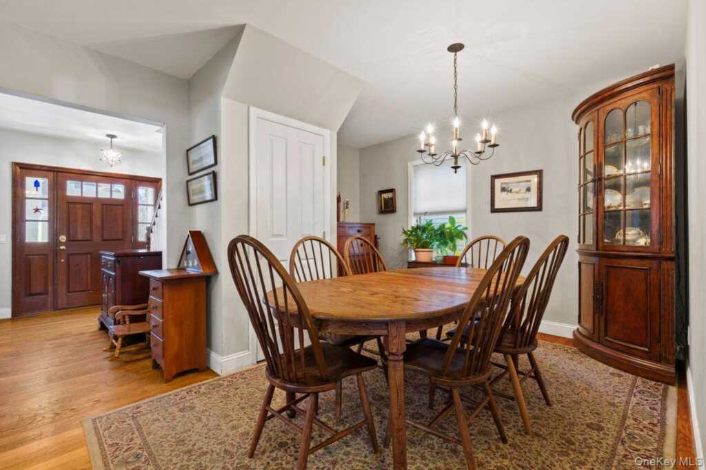 314 Hunter Street, Rye, NY 10543 - Photo 10 of 36