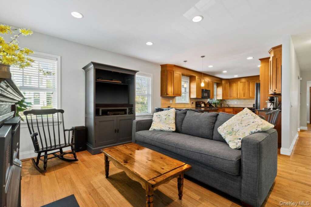 314 Hunter Street, Rye, NY 10543 - Photo 19 of 36