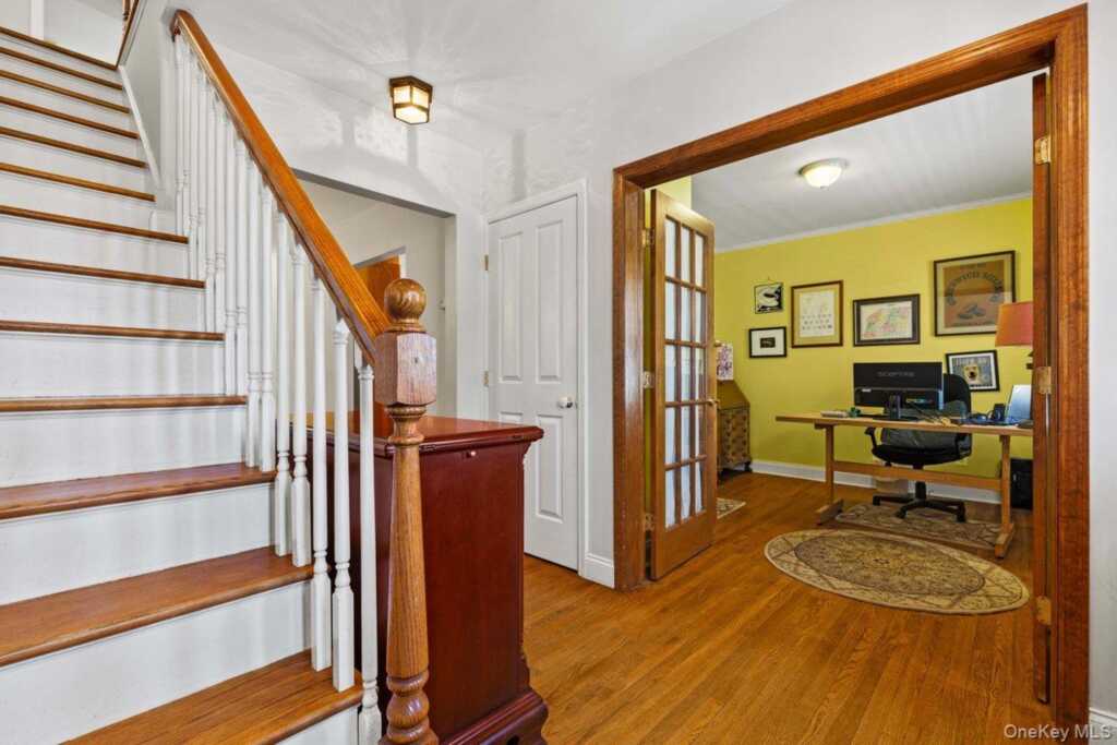 314 Hunter Street, Rye, NY 10543 - Photo 8 of 36