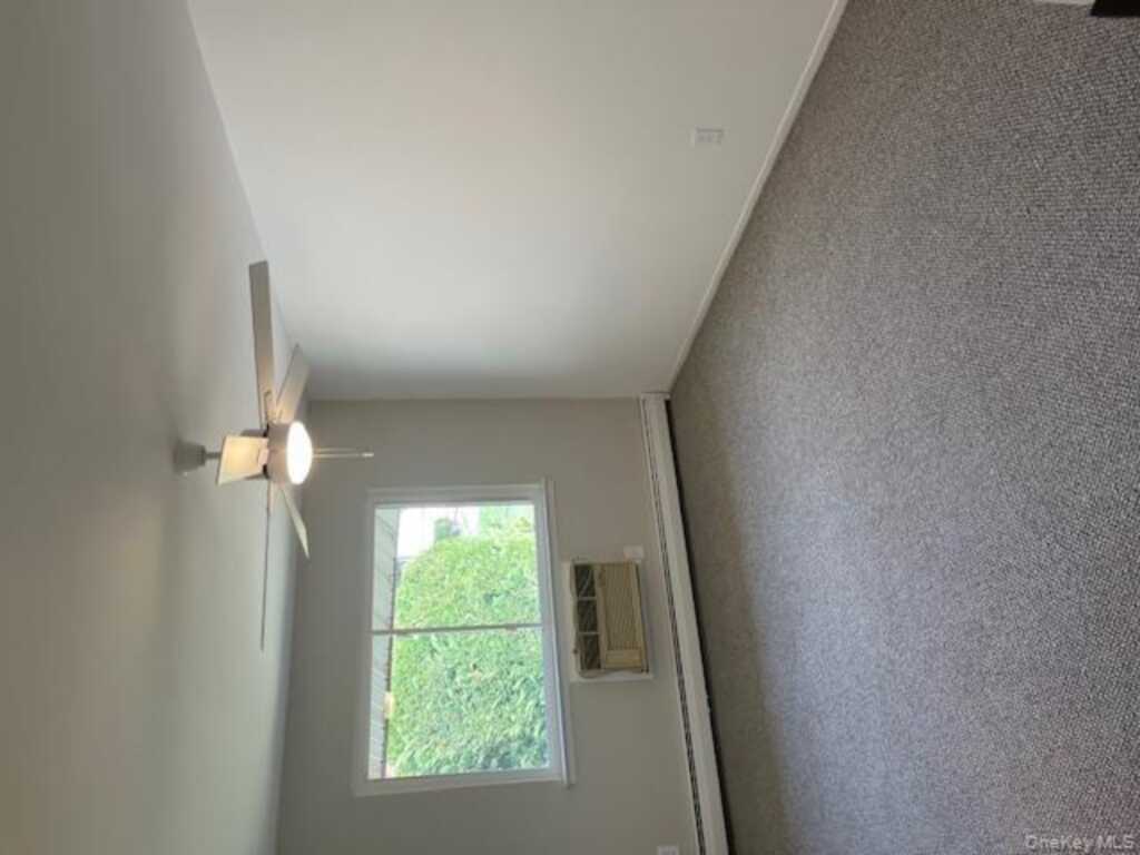 139 Sierra Vista Lane, Valley Cottage, NY 10989 - Photo 9 of 15