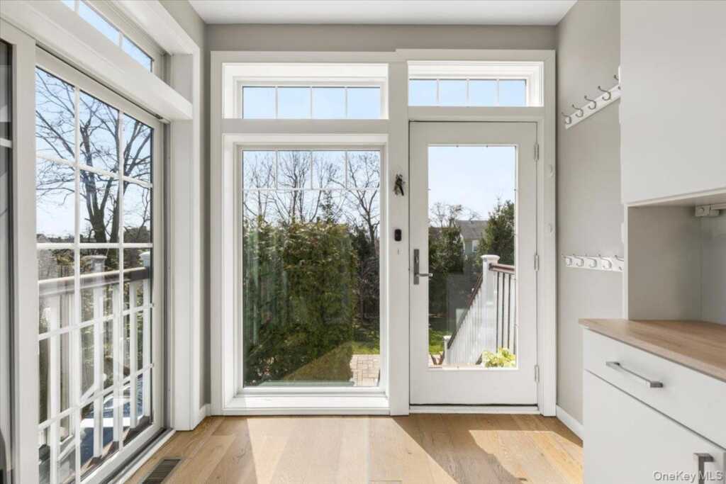 73 Maple Avenue, New Rochelle, NY 10801 - Photo 13 of 23