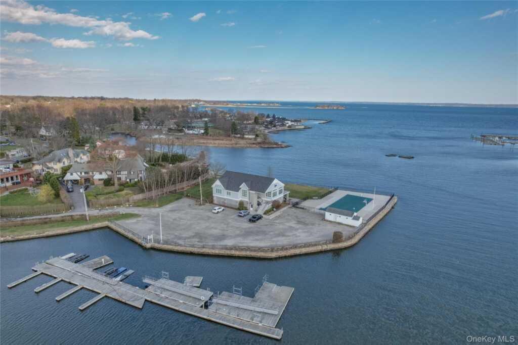 1001 Shore Acres Drive, Rye, NY 10543