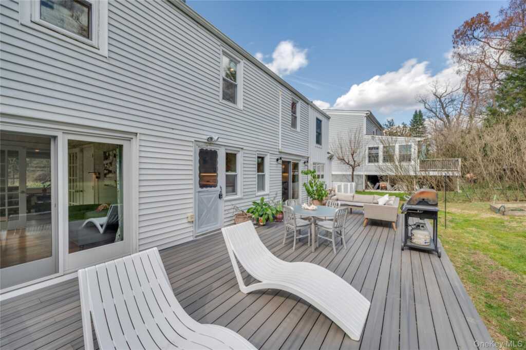 1001 Shore Acres Drive, Rye, NY 10543 - Photo 18 of 39