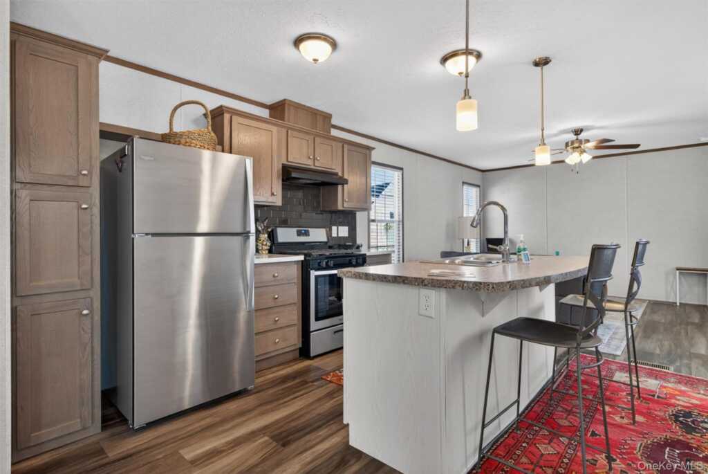 34 Windward, Stony Point, NY 10980 - Photo 6 of 16