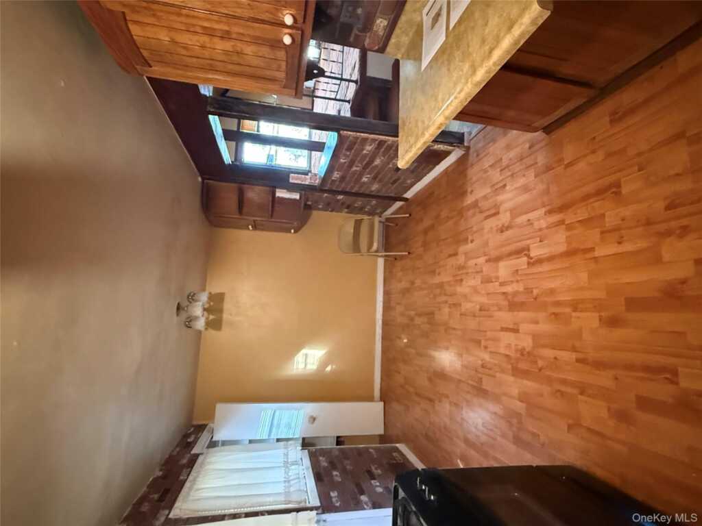 20 Badger Street, New City, NY 10956 - Photo 11 of 14