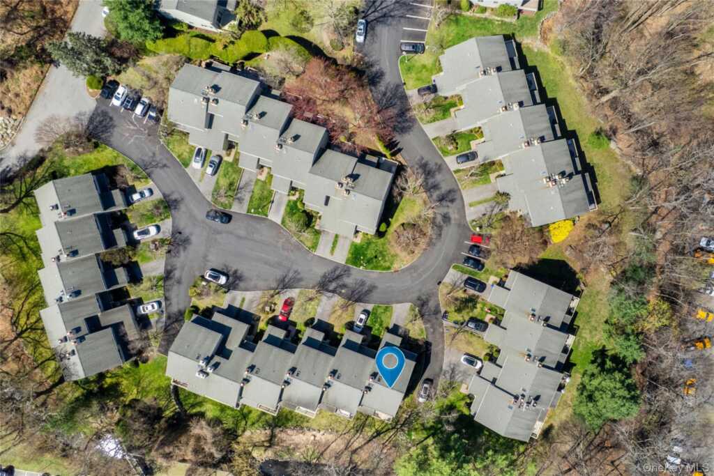 21 Tulip Tree Lane, Rye, NY 10543 - Photo 31 of 36