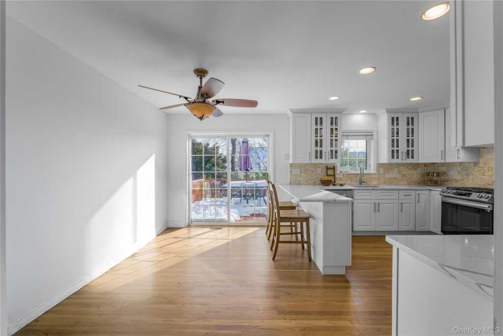 209 Neuton Avenue, Rye, NY 10573 - Photo 11 of 32