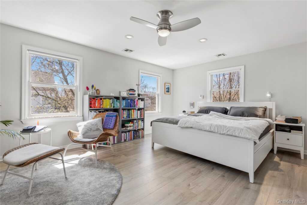 350 Midland Avenue, Rye, NY 10580 - Photo 11 of 25