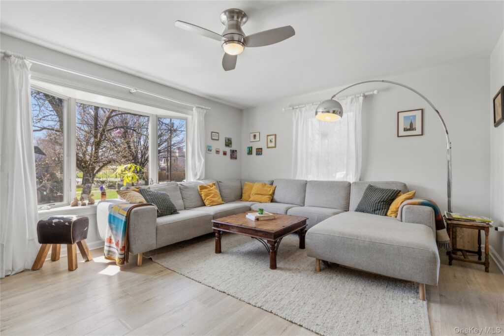 350 Midland Avenue, Rye, NY 10580 - Photo 4 of 25